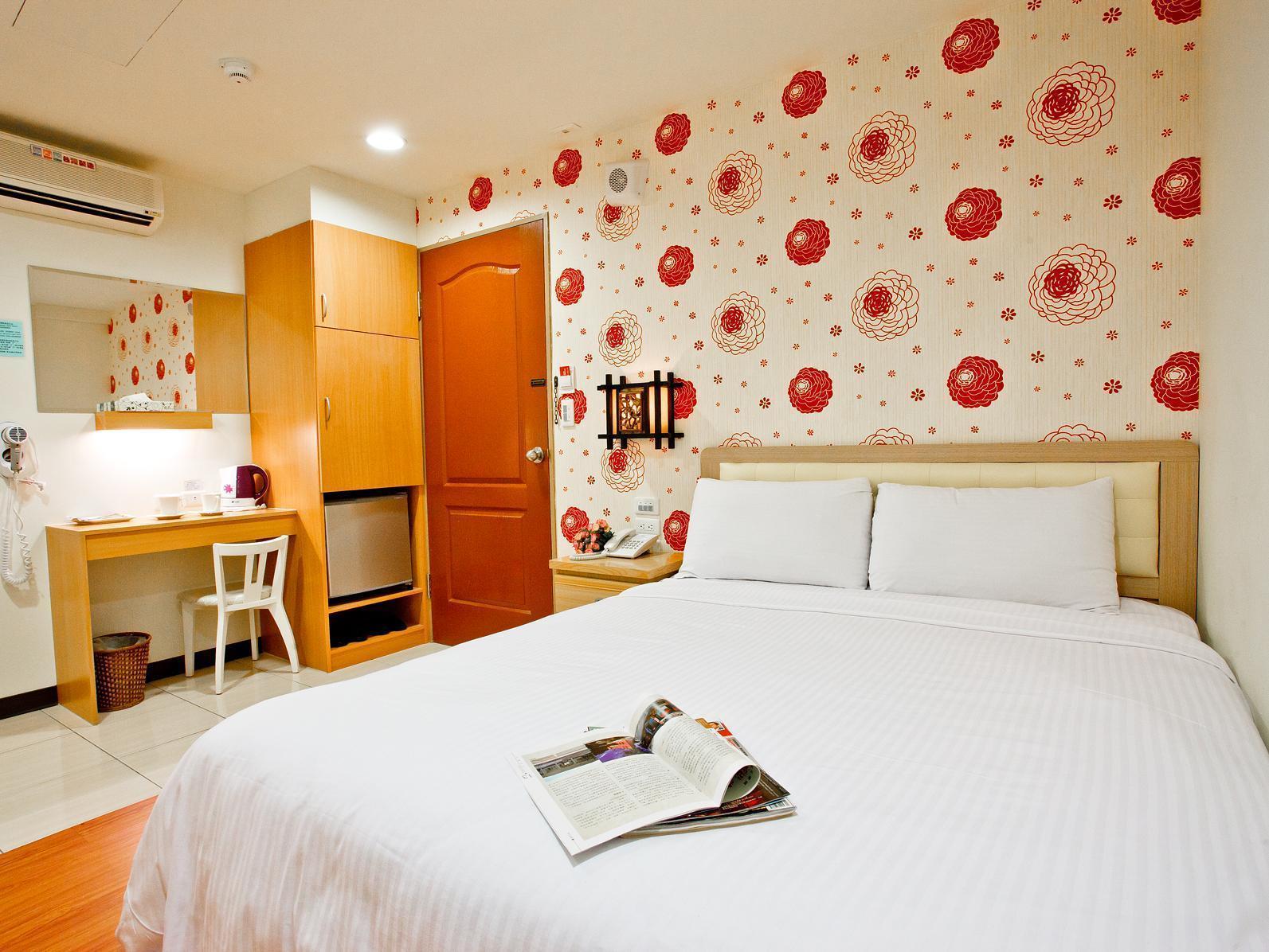 Green Park Commercial Hotel Tainan Dış mekan fotoğraf