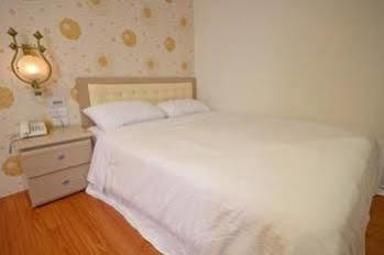 Green Park Commercial Hotel Tainan Dış mekan fotoğraf